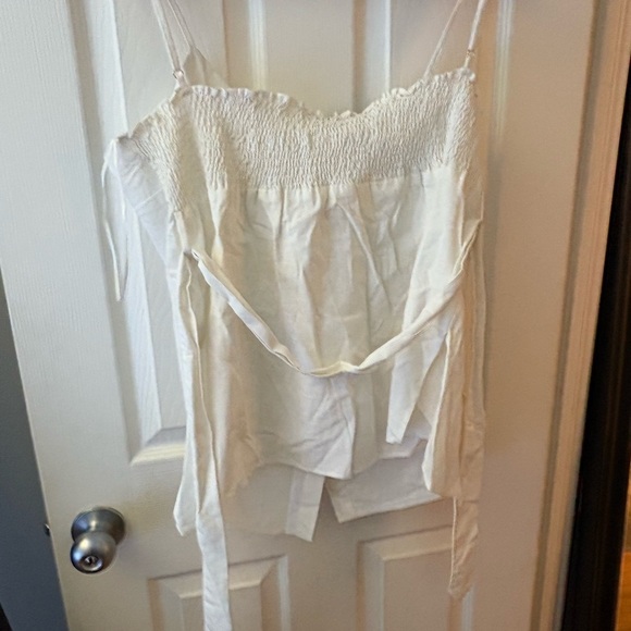 Essentials by ABS NWT linen blend tank big button tie back XL ivory smocked - Picture 4 of 9